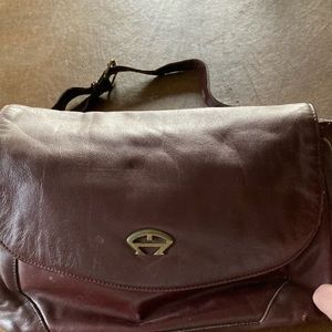 Large Etienne Aigner leather shoulder bag purse